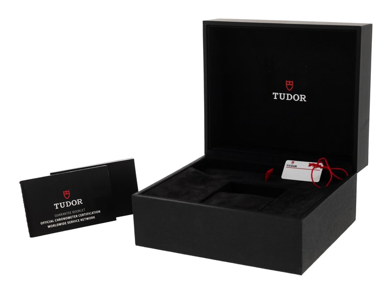 Tudor Black Bay GMT M79830RB-0001